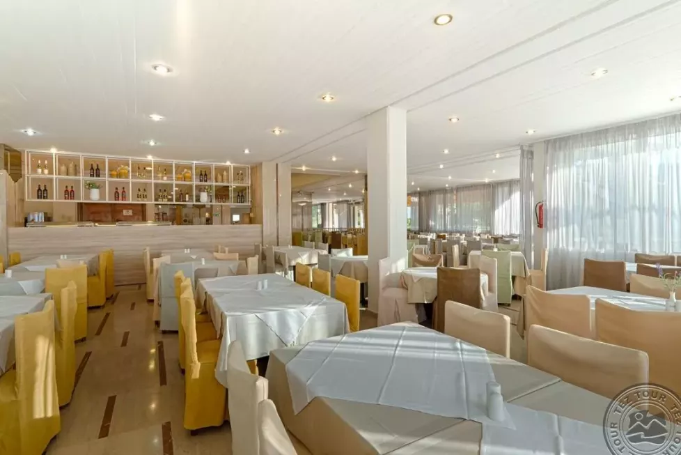 Viešbutis „LIVADI NAFSIKA HOTEL“ (Korfu, Graikija)