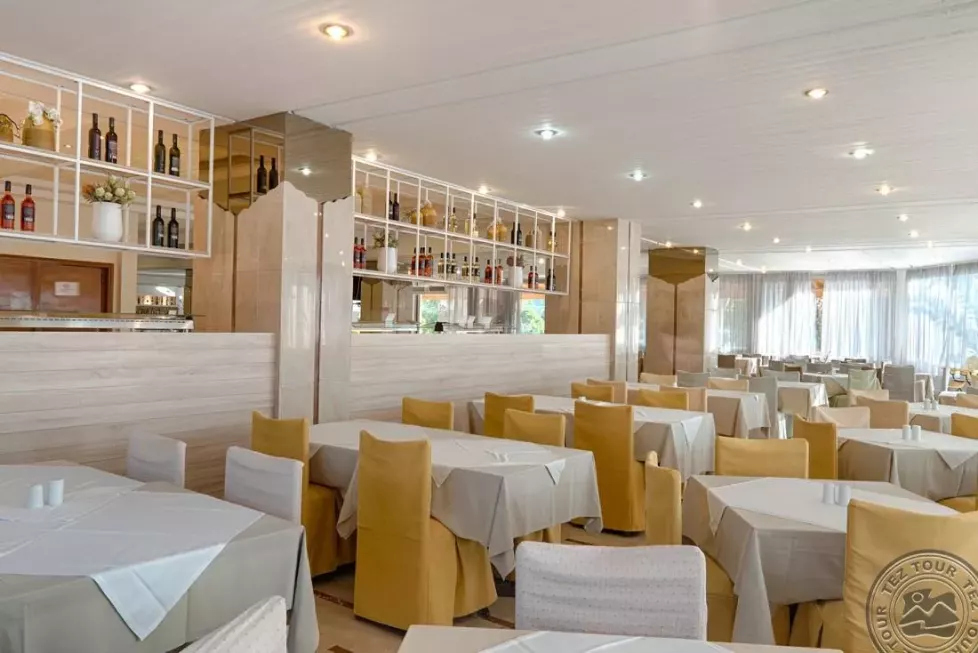 Viešbutis „LIVADI NAFSIKA HOTEL“ (Korfu, Graikija)
