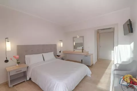 Viešbutis „LIVADI NAFSIKA HOTEL“ (Korfu, Graikija)