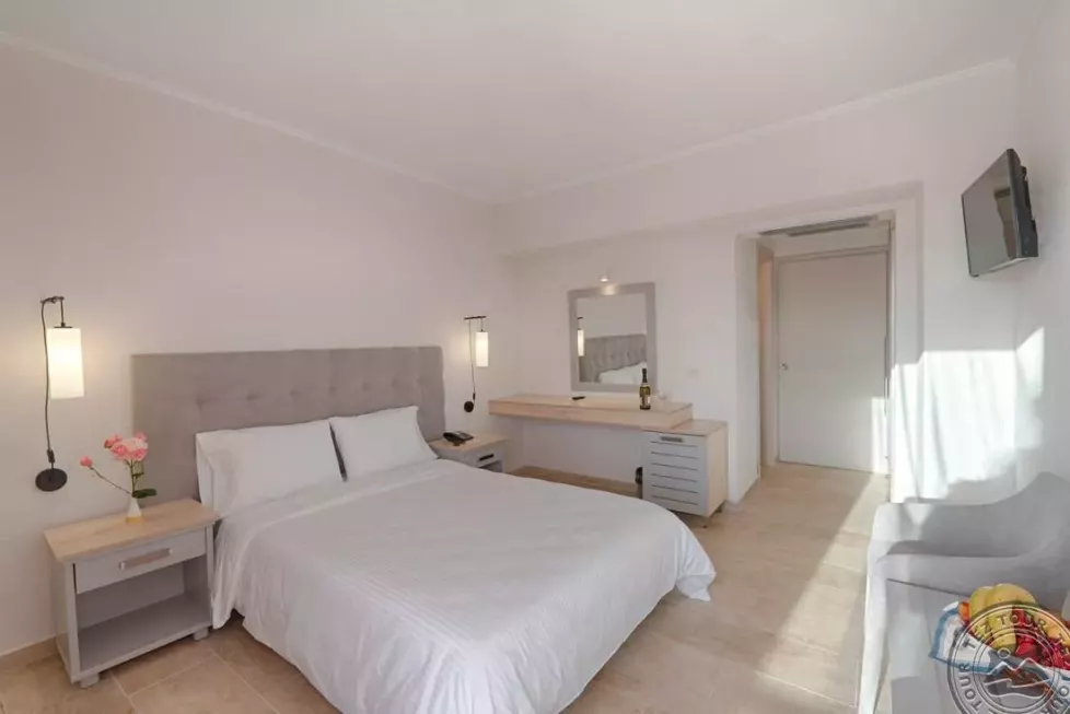 Viešbutis „LIVADI NAFSIKA HOTEL“ (Korfu, Graikija)
