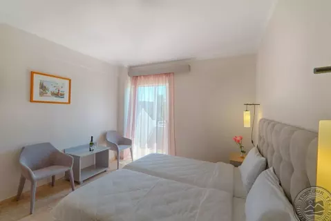 Viešbutis „LIVADI NAFSIKA HOTEL“ (Korfu, Graikija)