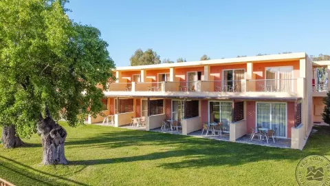 Viešbutis „CANVAS BY MITSIS MESSONGHI (EX. MESSONGHI BEACH)“ (Korfu, Graikija)