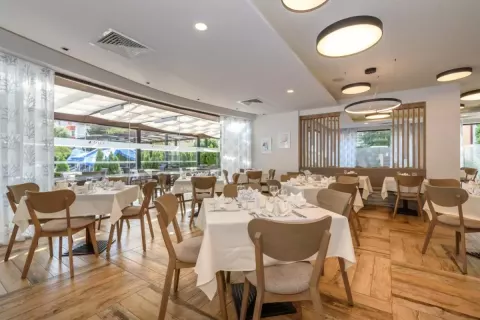 Viešbutis „LION“