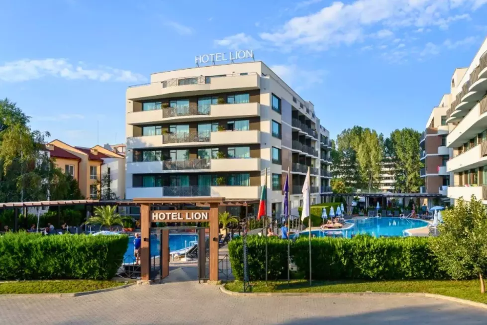 Viešbutis „LION“ (Burgasas, Bulgarija)