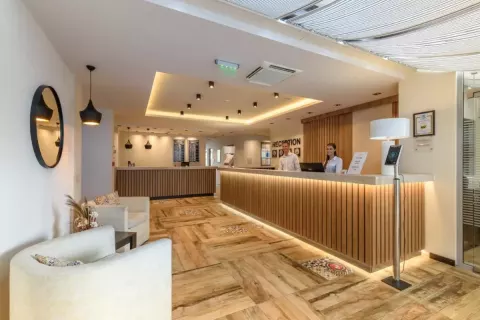 Viešbutis „LION“