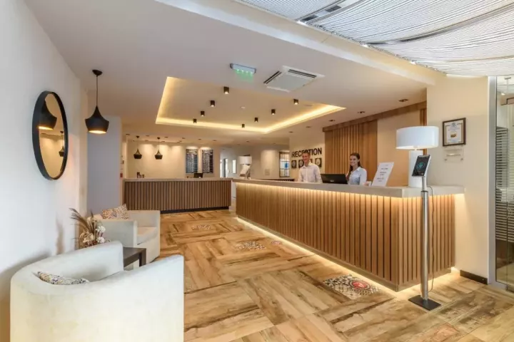 Viešbutis „LION“