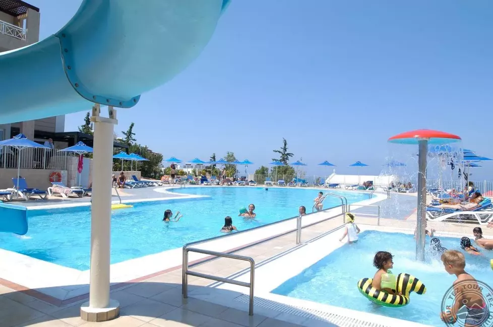Viešbutis „GRAND HOTEL HOLIDAY RESORT“ (Kreta, Graikija)