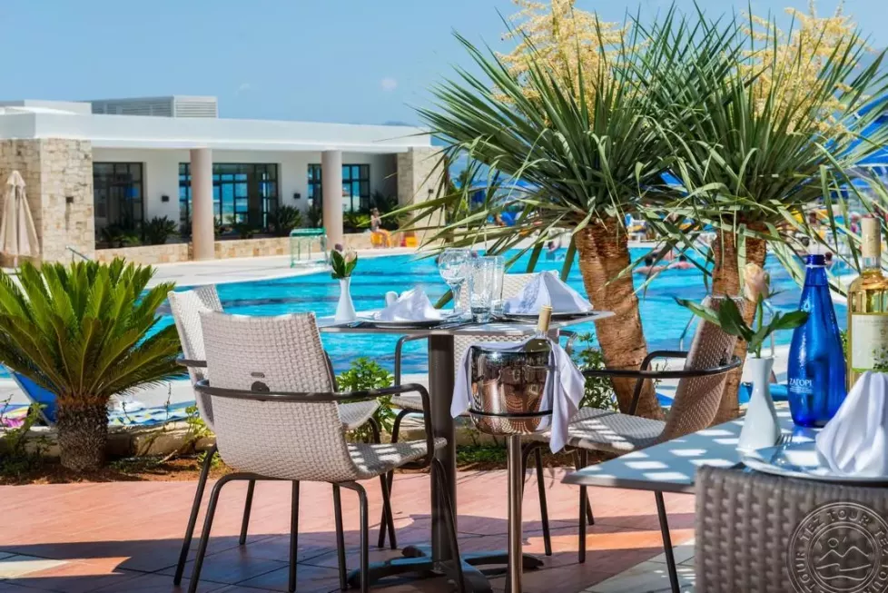 Viešbutis „GRAND HOTEL HOLIDAY RESORT“ (Kreta, Graikija)