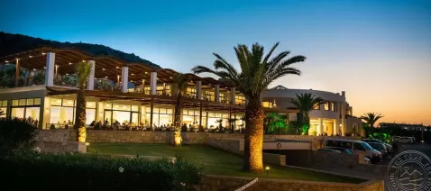 Viešbutis „GRAND HOTEL HOLIDAY RESORT“ (Kreta, Graikija)