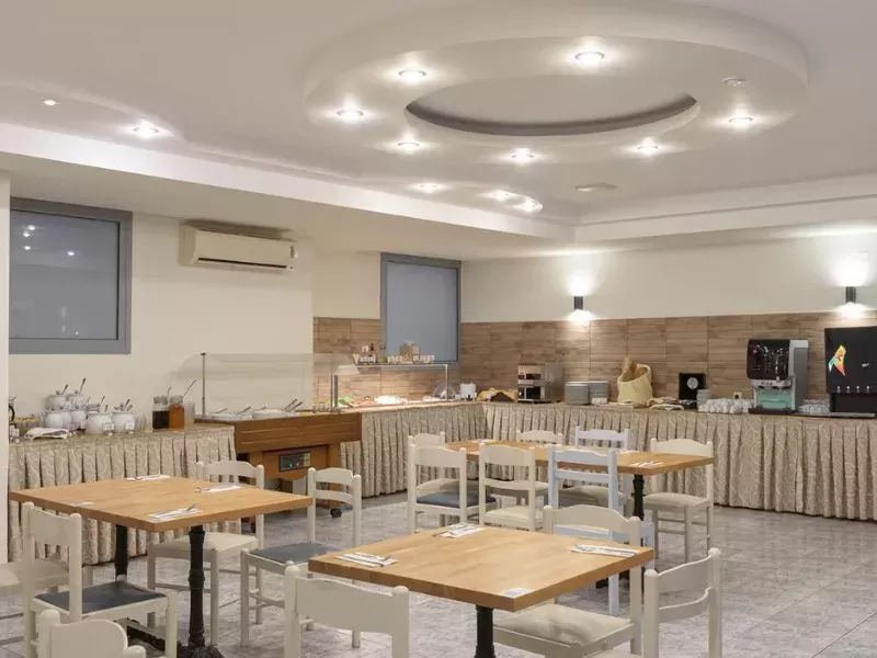 Viešbutis „HERSONISSOS CENTRAL“ (Kreta, Graikija)