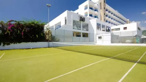 Viešbutis „ASCOS CORAL BEACH HOTEL“ (Larnaka, Kipras)