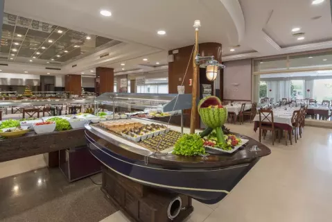 Viešbutis „4R REGINA GRAN HOTEL“ (Barselona, Ispanija)