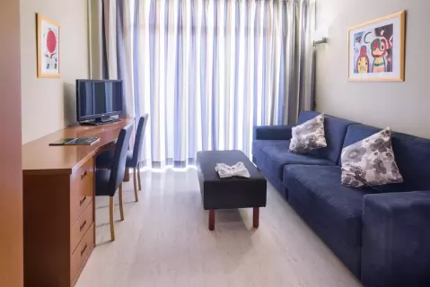 Viešbutis „4R REGINA GRAN HOTEL“ (Barselona, Ispanija)