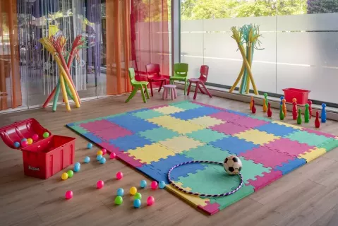 Viešbutis „4R REGINA GRAN HOTEL“ (Barselona, Ispanija)