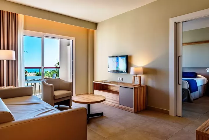 Viešbutis „ESTIVAL PARK“