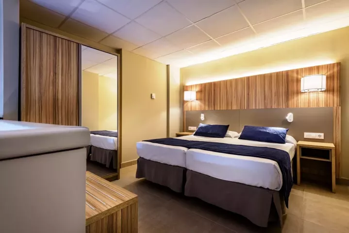 Viešbutis „ESTIVAL PARK“