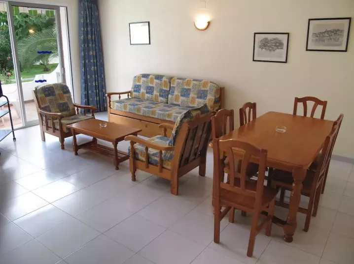 Viešbutis „ESTIVAL PARK“