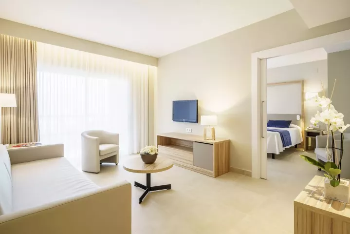 Viešbutis „ESTIVAL PARK“