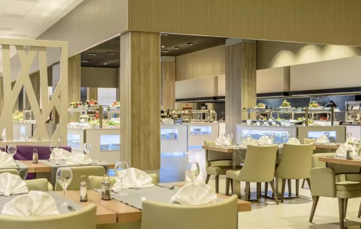 Viešbutis „ESTIVAL PARK“