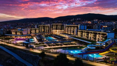 Voya Beach Resort