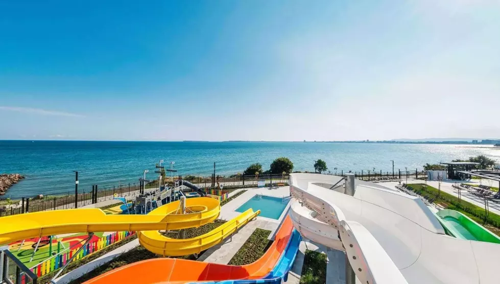 Voya Beach Resort