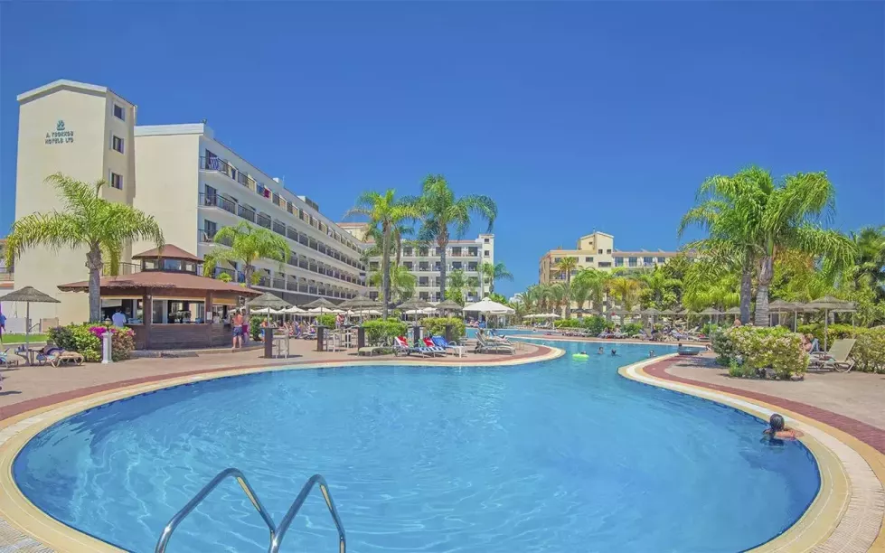 Viešbutis „TSOKKOS GARDENS HOTEL“ (Larnaka, Kipras)