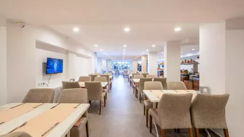 Viešbutis „VIKING BEACH HOTEL“