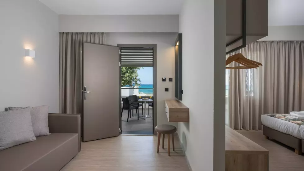 Viešbutis „MARE BLUE & SUITES“ (Kreta, Graikija)