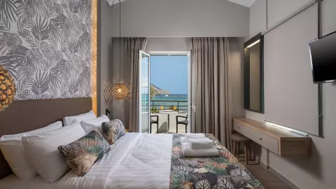Viešbutis „MARE BLUE & SUITES“ (Kreta, Graikija)