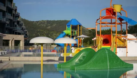 HVD Reina Del Mar (Varna, Bulgarija)