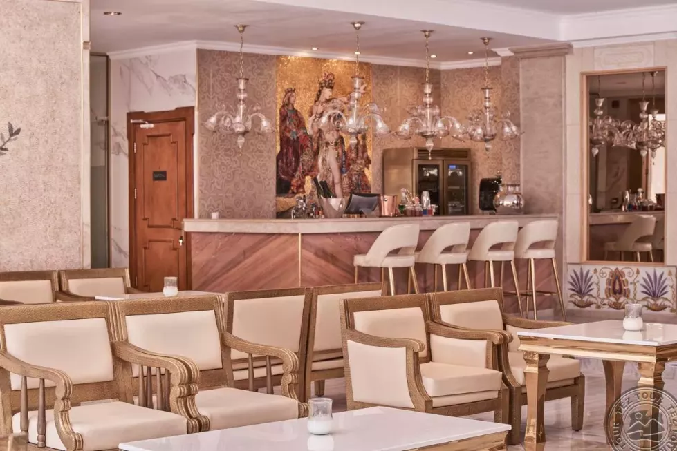 Viešbutis „MYTHOS PALACE RESORT“ (Korfu, Graikija)