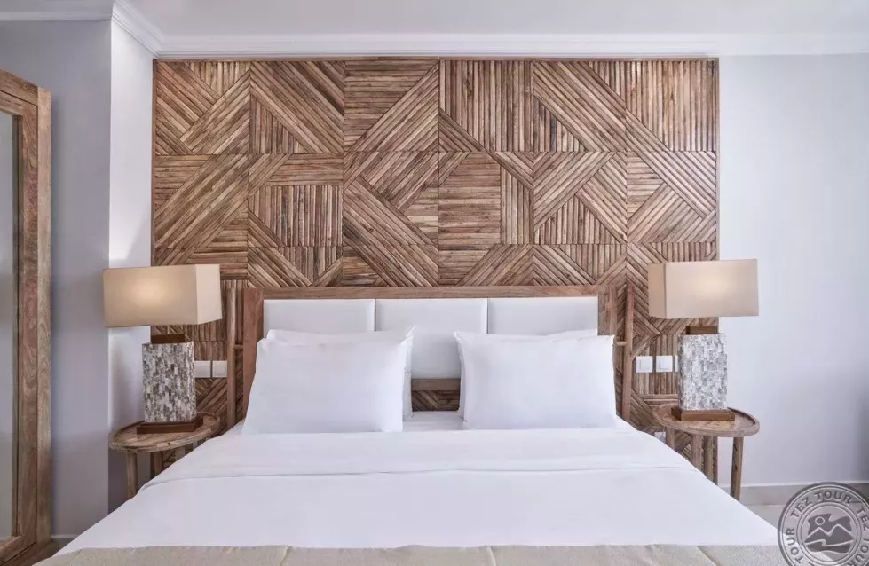 Viešbutis „MYTHOS PALACE RESORT“ (Korfu, Graikija)