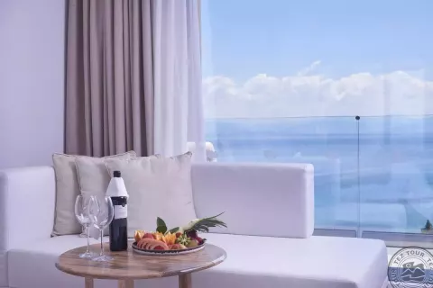 Viešbutis „MYTHOS PALACE RESORT“ (Korfu, Graikija)