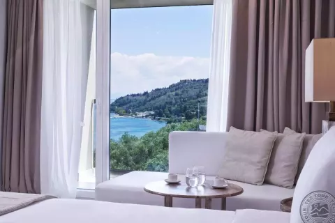 Viešbutis „MYTHOS PALACE RESORT“ (Korfu, Graikija)