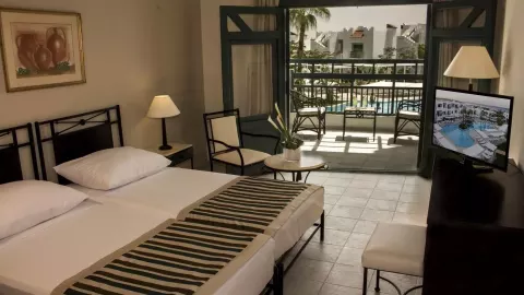 Viešbutis „JAZ NEO NAAMA BAY“