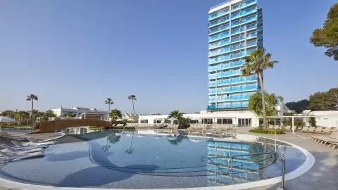 BG Tonga Tower Design Hotel & Suites