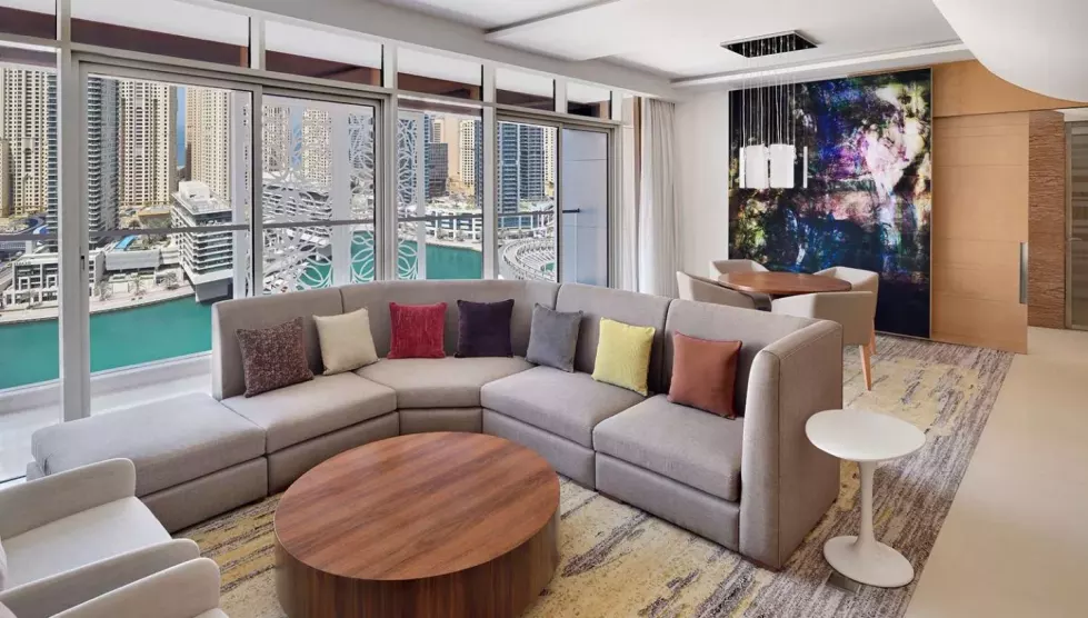 Crowne Plaza Dubai Marina (Dubajus, JAE)