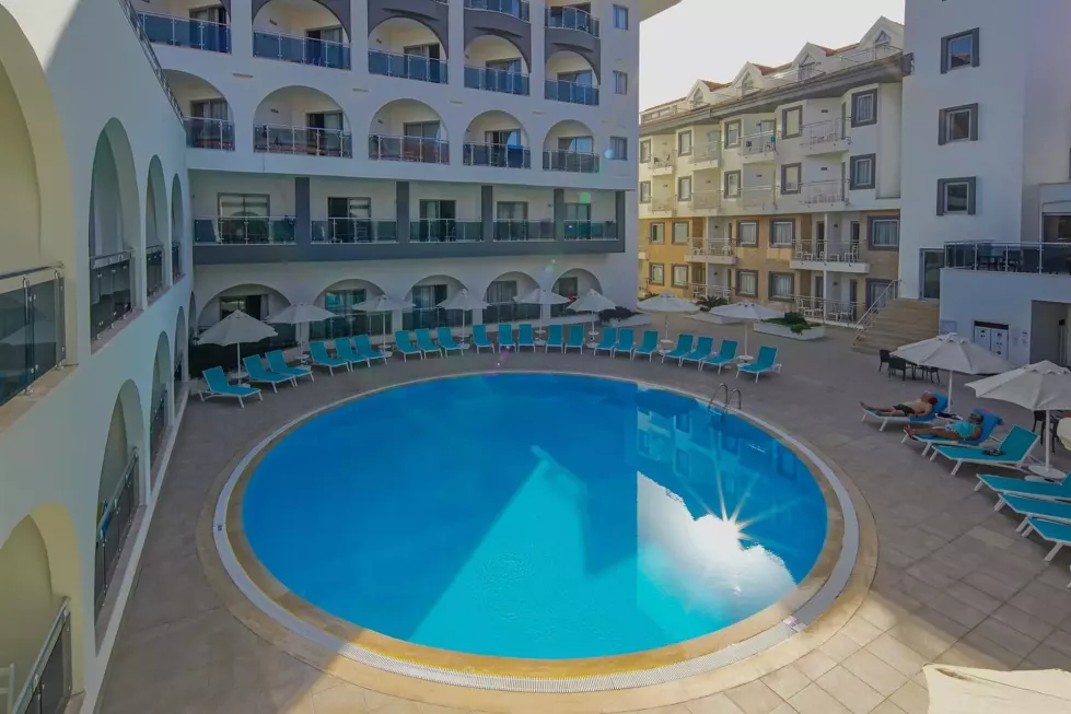 Side Aluna Hotel-48081