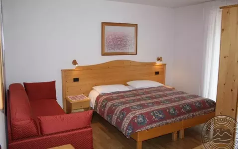 Viešbutis „LA LOCANDA GARNI HOTEL & RESIDENCE (PINZOLO)“