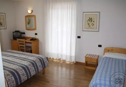 Viešbutis „LA LOCANDA GARNI HOTEL & RESIDENCE (PINZOLO)“