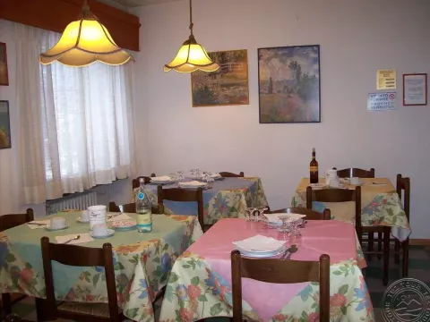 Viešbutis „VERDA VAL HOTEL“
