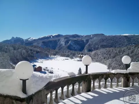 Viešbutis „ASTORIA GRAND HOTEL“