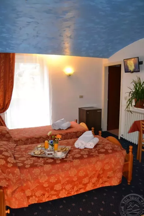 Viešbutis „RODODENDRO HOTEL“