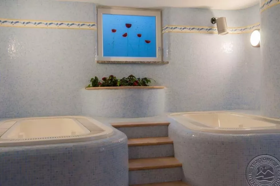 Viešbutis „AI PINI HOTEL“