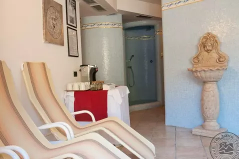 Viešbutis „AI PINI HOTEL“