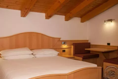 Viešbutis „AI PINI HOTEL“