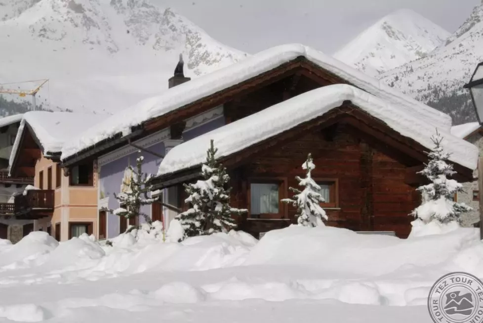 Viešbutis „LIVING CANTON APARTMENTS“