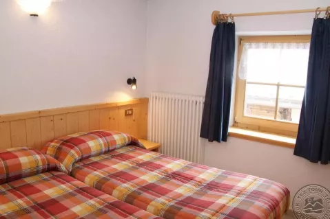 Viešbutis „LIVING CANTON APARTMENTS“