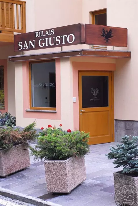 Viešbutis „RELAIS SAN GIUSTO HOTEL“