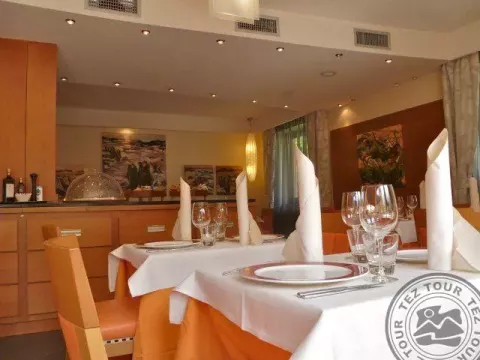 Viešbutis „RELAIS SAN GIUSTO HOTEL“